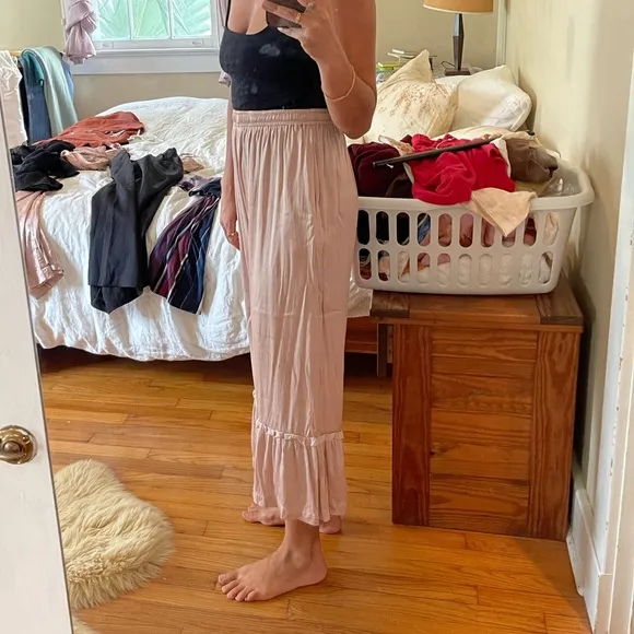 Archived Set: Myrah Peñaloza Donna tube top and pants silk satin