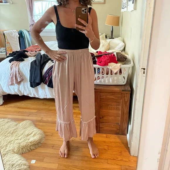 Archived Set: Myrah Peñaloza Donna tube top and pants silk satin
