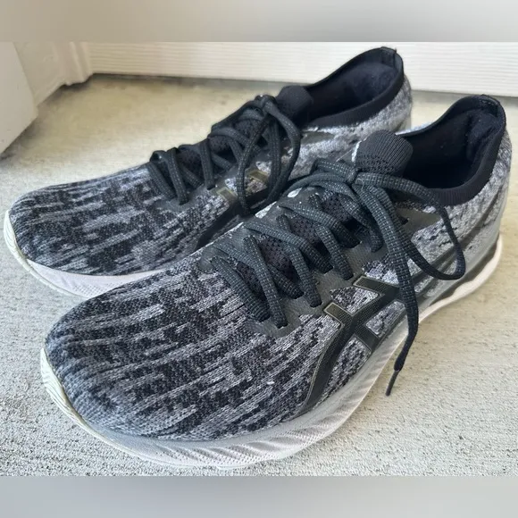 Asics Gel Nimbus 23 Knit Sheet Rock Gray Black Running Shoe 1011B008 Size 12 VGC