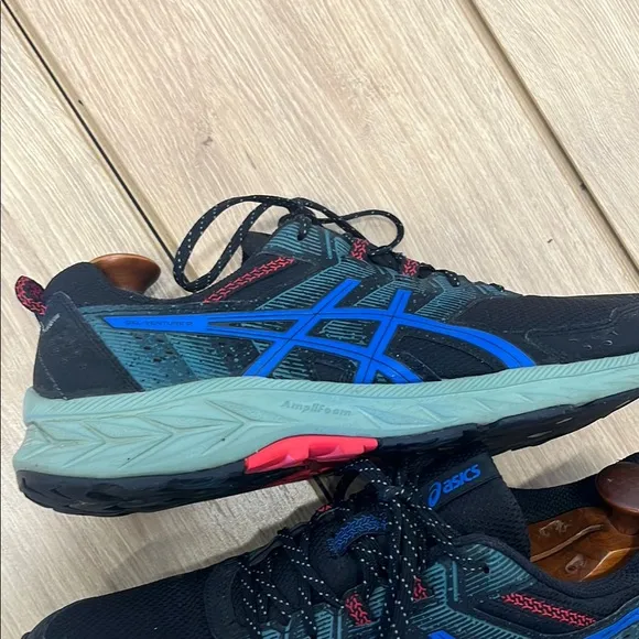 ASICS Men's Trail Running Shoes - Black and Blue