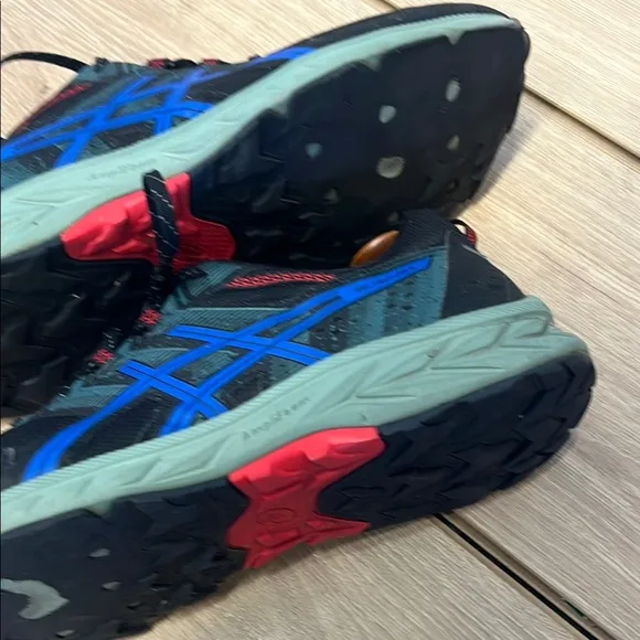 ASICS Men's Trail Running Shoes - Black and Blue