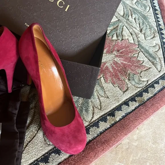 Authentic Gucci Kid Scamosciato Raspberry Red Italy Womens Heels Shoes SZ 38.5
