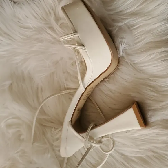 Azalea Wang woman's white leather strappy open toe platform heel shoe si…
