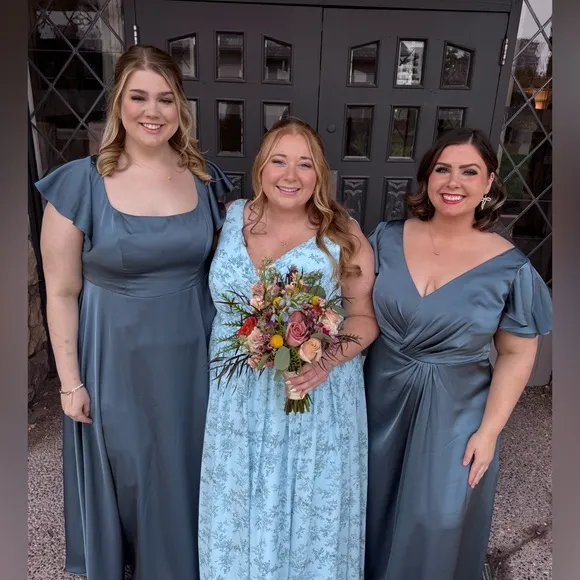 Azazie Keyla Blue Fern Floral Bridemaid Dress size A22