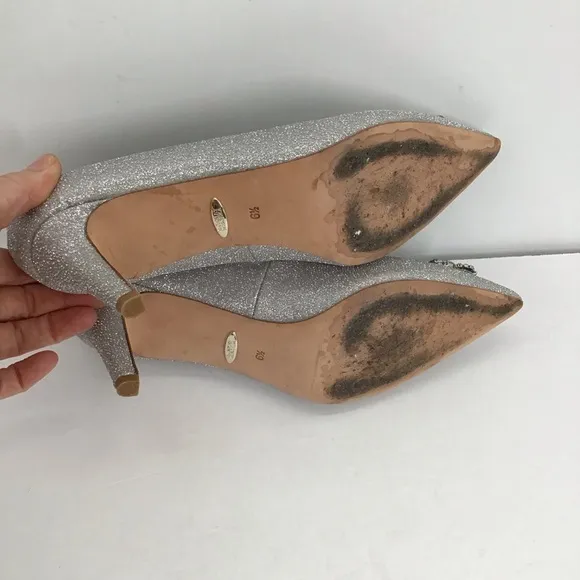 Badgley Mischka Carrie Rhinestone Metallic Heel Cocktail Party Silver Size 6.5