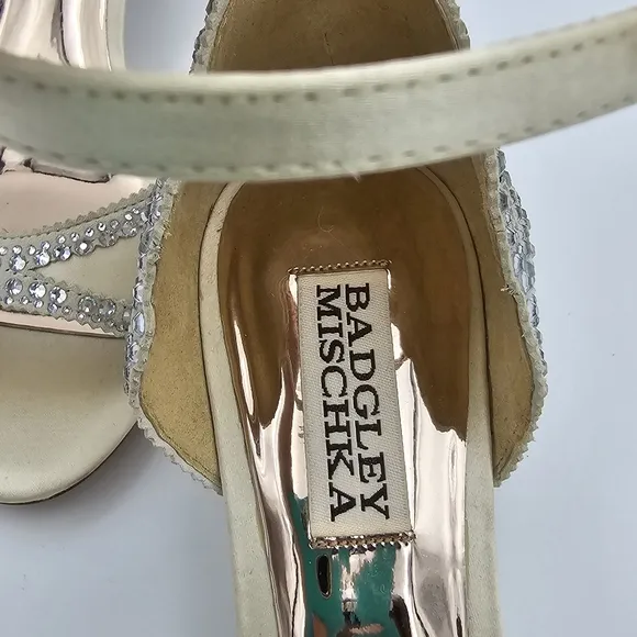 Badgley Mischka Gillian Ankle Strap Evening Shoes, Ivory, Women's Size 8