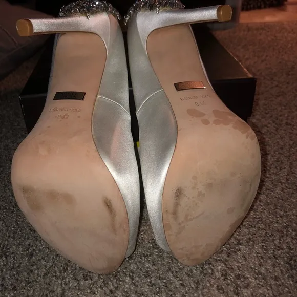 Badgley Mischka Kiara White Heels