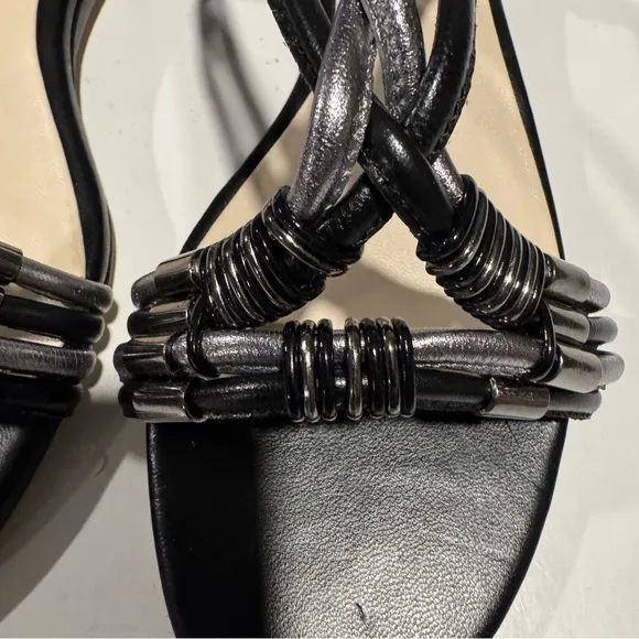 Badgley Mischka Strappy Leather Sandals Size 8M