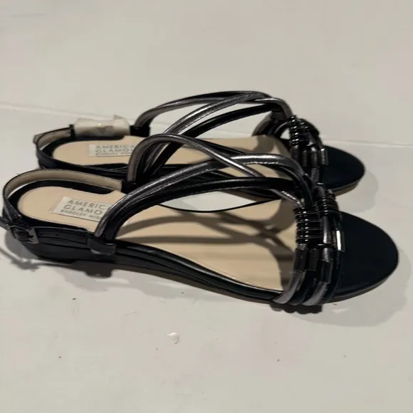 Badgley Mischka Strappy Leather Sandals Size 8M