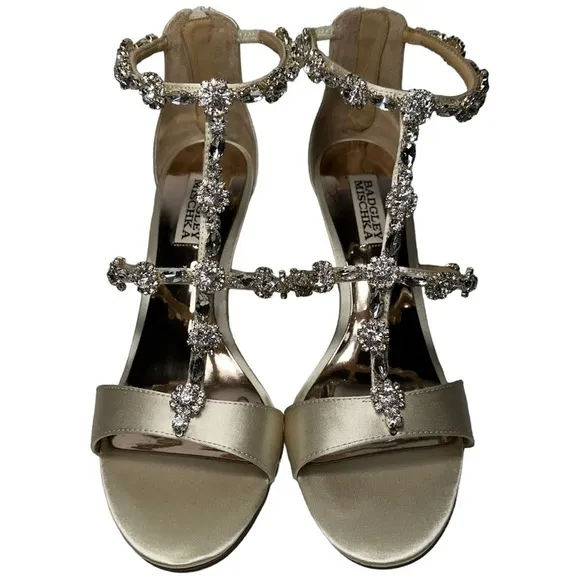 Badgley Mischka Women’s Size 7.5 Gold Satin Rhinestone Embellished Bridal Shoes