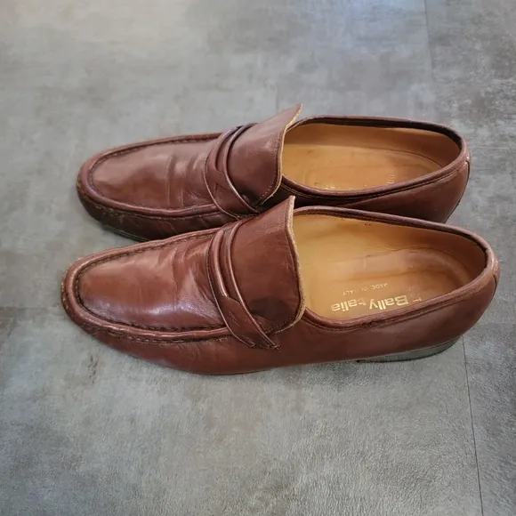 Bally Dorset Loafer, Chestnut Brown, Men's Size 9
