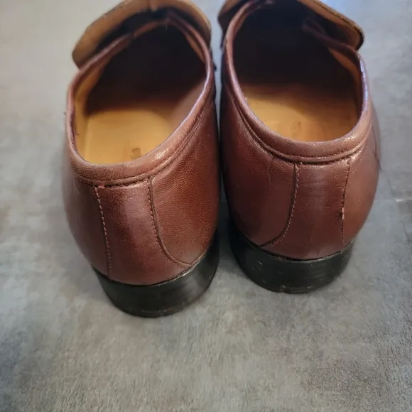 Bally Dorset Loafer, Chestnut Brown, Men's Size 9