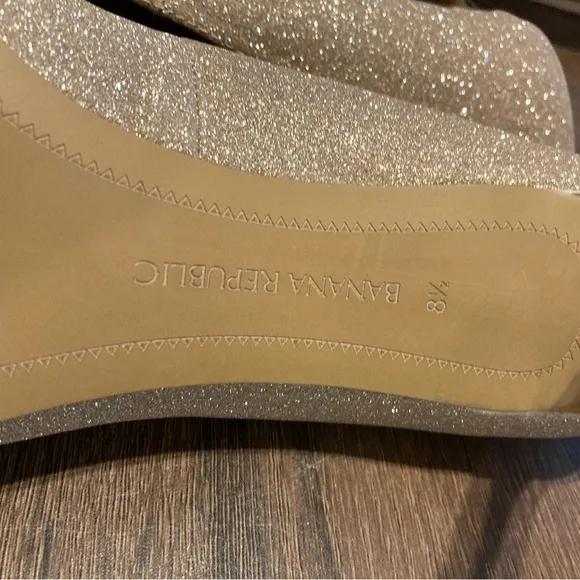 Banana Republic Madison Cat Heel Pump W/ Gold Heel Blush Pink Size 8.5