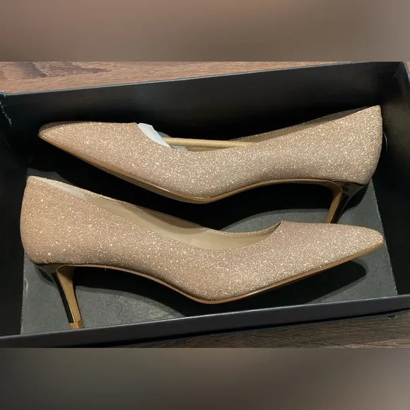 Banana Republic Madison Cat Heel Pump W/ Gold Heel Blush Pink Size 8.5