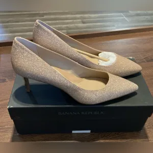 Banana Republic Madison Cat Heel Pump W/ Gold Heel Blush Pink Size 8.5