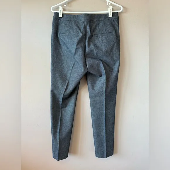 Banana Republic RARE Women’s Sailor Jean Ankle Trousers with Gold Buttons Size 4