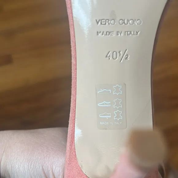 🆕Barney’s New York Suede Elegant Pink Ankle Strap Heels