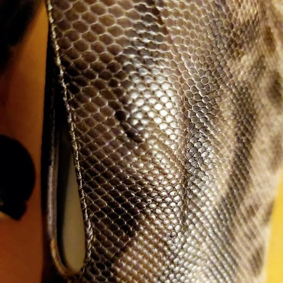 BCBGMAXAZRIA Durres Taupe Snakeskin Printed Leather Boots Booties Shoes Size 7
