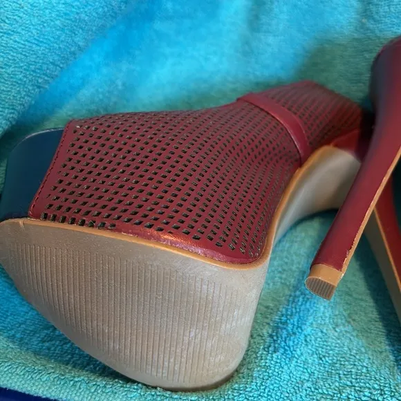 Beau &amp; Ashe ladies heels