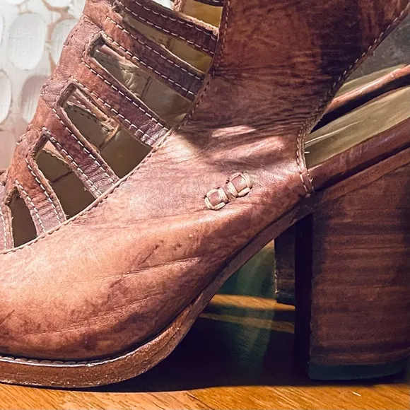 BED STU Occam Cage Gladiator Distressed Leather Heeled Sandals Boots Brown Tan