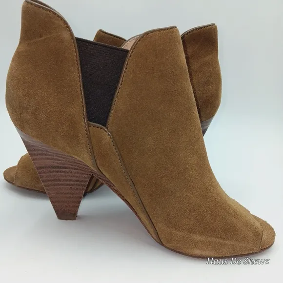 BELLE Sigerson Morrison leather  open toe bootie in Brown size 7.5