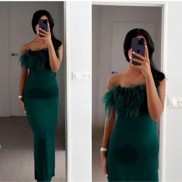 BLOGGER’S FAVE | NWT Zara - Green Feather Satin Effect Strapless Dress