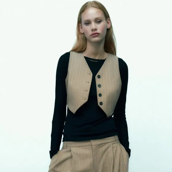 BLOGGER'S FAVE! Zara Pinstripe Crop Vest NWT