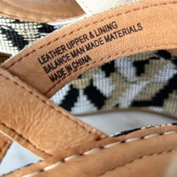 Born Dorrah Sandals Beige Leather Woven Print Platform Wedge Heel - Women's 8