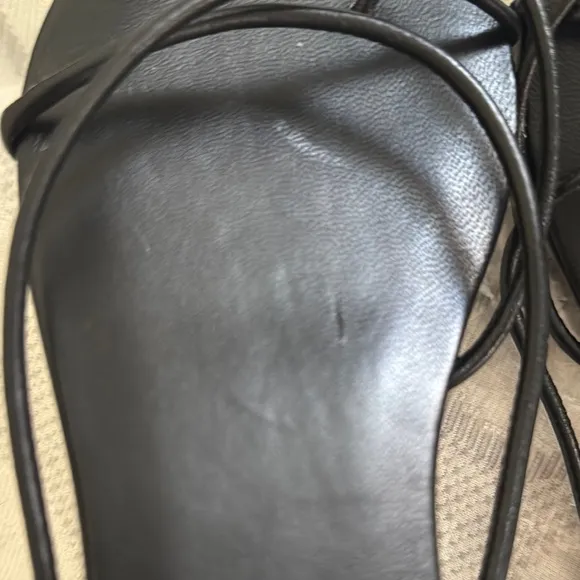 Brand New never worn Jenni Kayne Black Eve Sandal