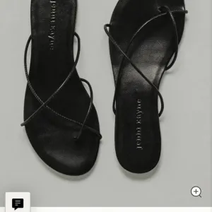 Brand New never worn Jenni Kayne Black Eve Sandal
