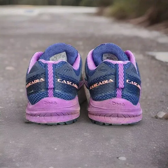 Brooks Cascadia 10 Athletic Trail Running Shoes Women's Size 8 5