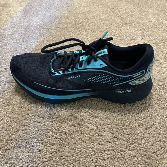 Brooks Trace Navy Blue Running Shoes Men’s Size 11.5 US 45.5 EU
