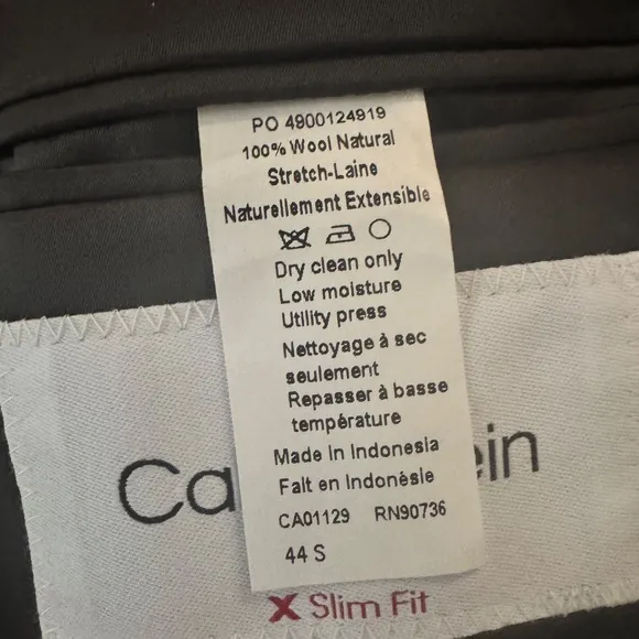 Calvin Klein Men’s Grey Suit 44S 100% Wool