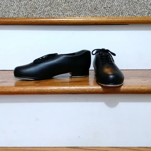 Capezio tic tap toe shoes