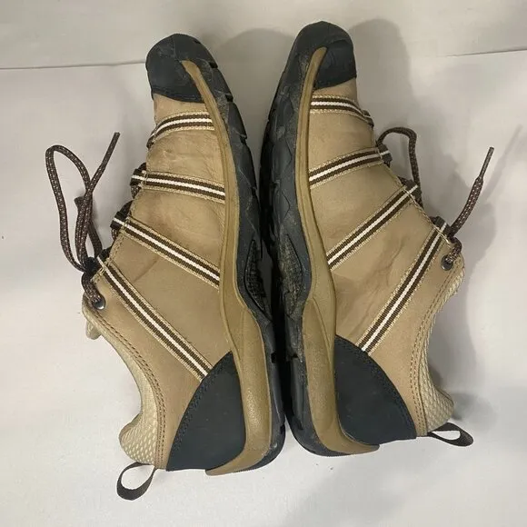 Chaco Womens Tan Canyonland Event Leather Low Top Waterproof Hiking Shoes Size 8
