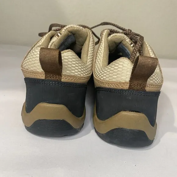 Chaco Womens Tan Canyonland Event Leather Low Top Waterproof Hiking Shoes Size 8