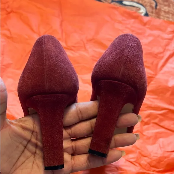 CHANEL Red Flats Elegant Suede Design