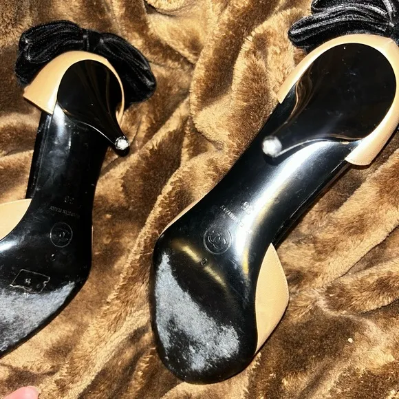 Chanel Women's Black and Tan Shoes