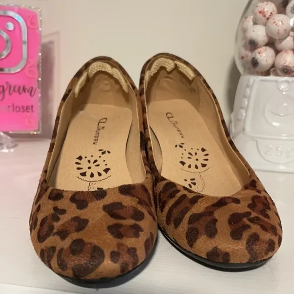 CL  by LAUNDRY ANIMAL PRINT SHOES