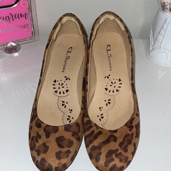 CL  by LAUNDRY ANIMAL PRINT SHOES
