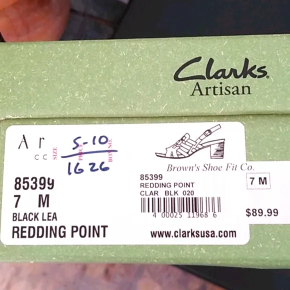 Clarks Artisan Redding Point Heel Shoes NWT