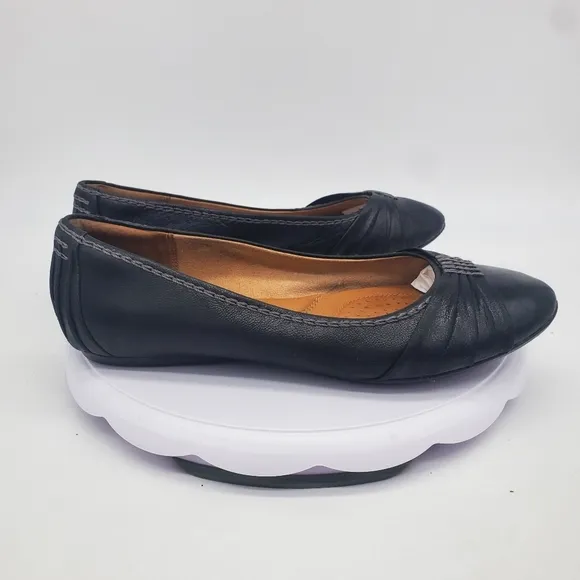 Clarks Shoes Women's 10M Artisan Collection Leather Black
