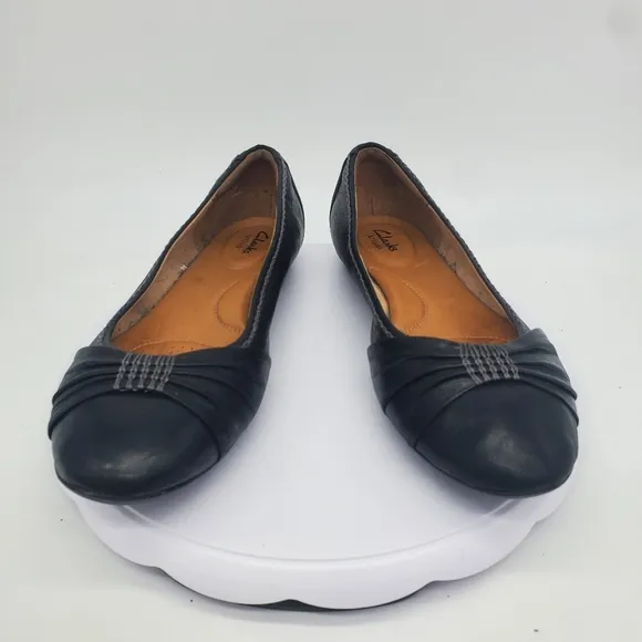 Clarks Shoes Women's 10M Artisan Collection Leather Black