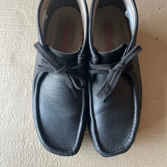 Clark’s Stinson Lo Wallaby boots, black leather, 10.5
