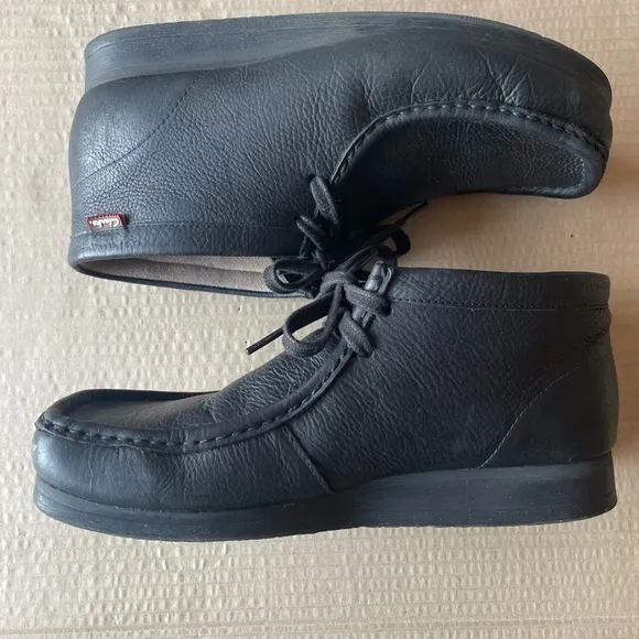Clark’s Stinson Lo Wallaby boots, black leather, 10.5