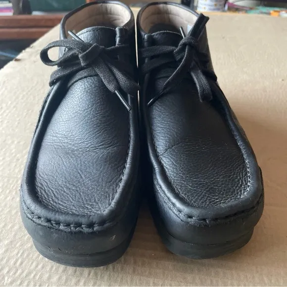 Clark’s Stinson Lo Wallaby boots, black leather, 10.5