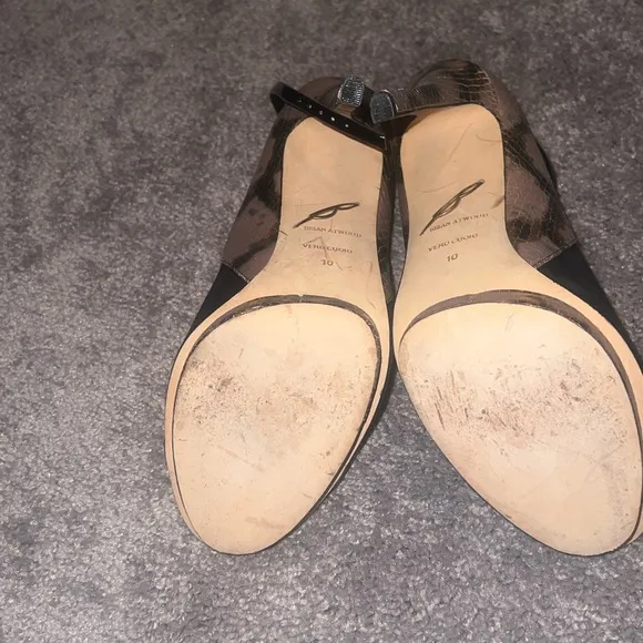 Clearance: Brian Atwood Women's Black and Brown Shoes open toe strappy size 10