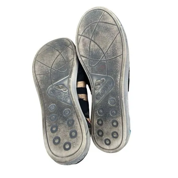 Cloud Footwear Women's Aika Fashion Sneaker 38 M EU, Black Fantasy 7.5 US
