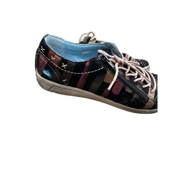 Cloud Footwear Women's Aika Fashion Sneaker 38 M EU, Black Fantasy 7.5 US