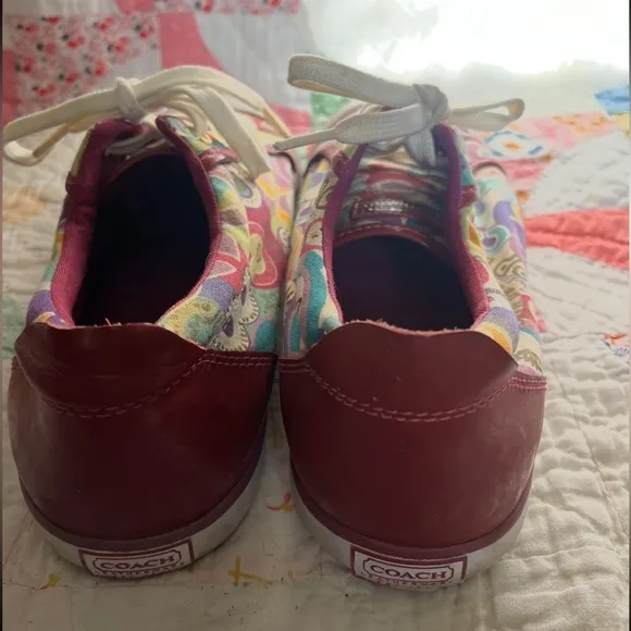 COACH Barrett sneakers. Super pretty and cute!! Size 10 B
